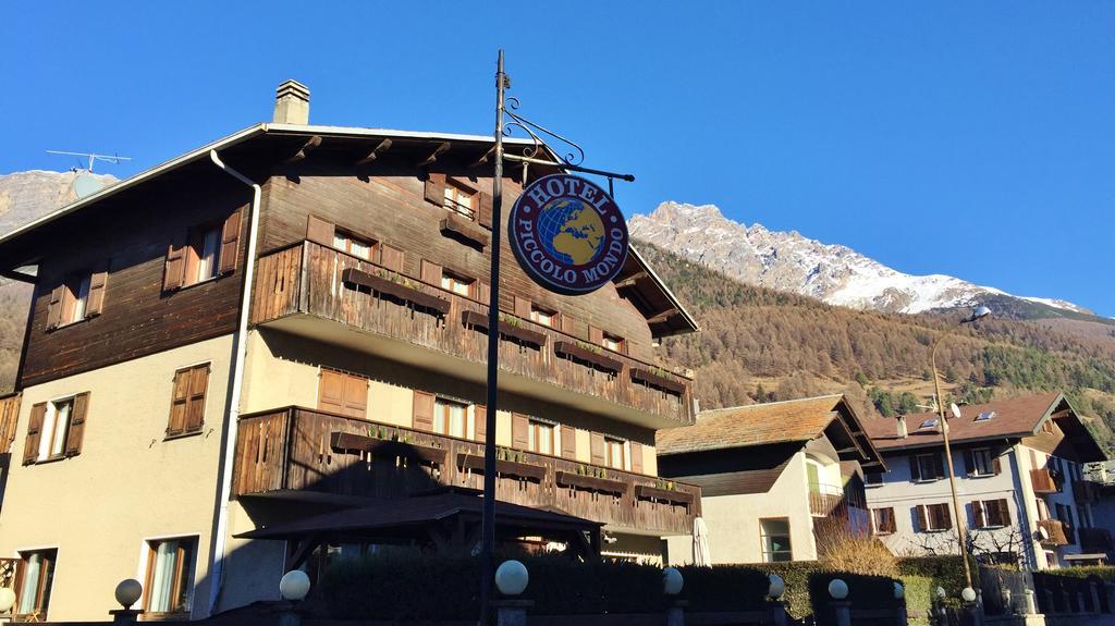 Hotel Piccolo Mondo Bormio Eksteriør billede