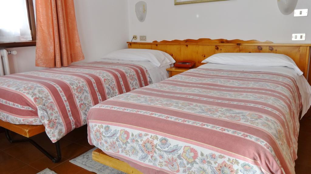 Hotel Piccolo Mondo Bormio Eksteriør billede