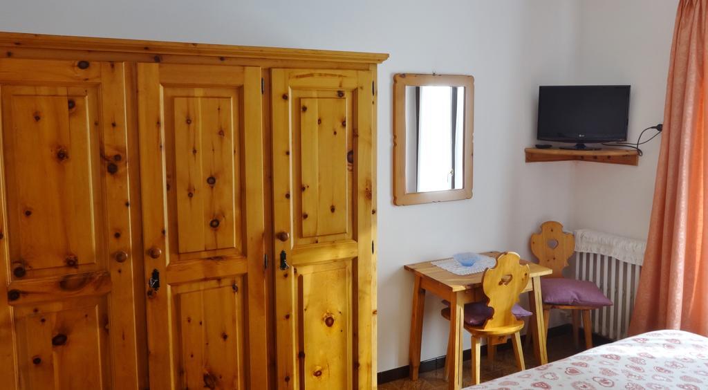 Hotel Piccolo Mondo Bormio Eksteriør billede