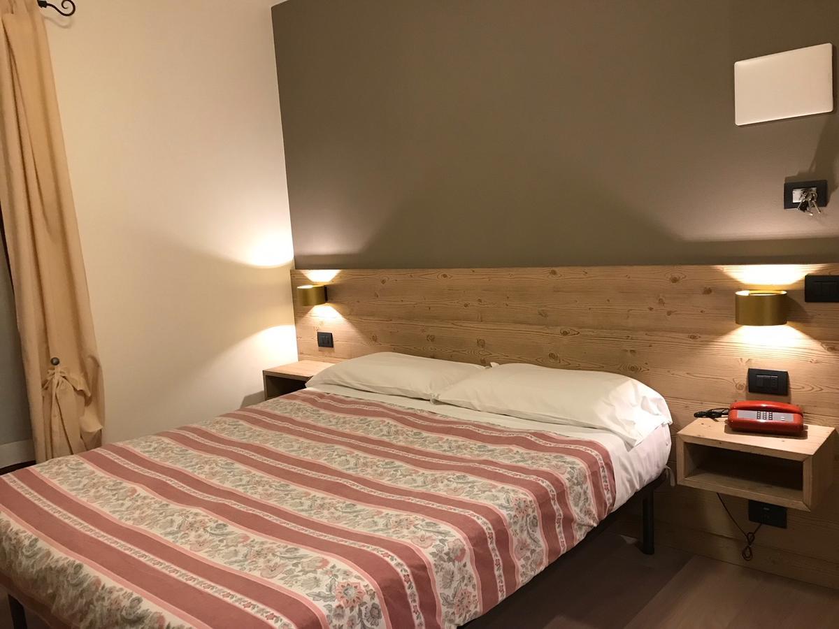 Hotel Piccolo Mondo Bormio Eksteriør billede