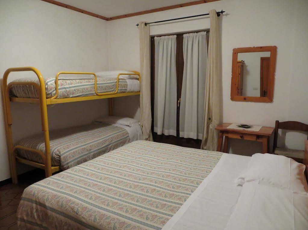 Hotel Piccolo Mondo Bormio Eksteriør billede